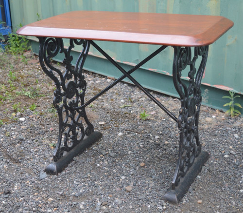 Vintage cast iron pub - pub, table