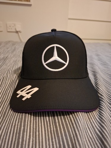 Official mercedes amg petronas - mercedes-amg,