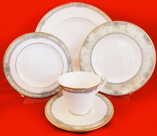 Isabella royal doulton 5 - isabella,