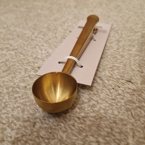 Brushed gold coffee scoop - gold,
