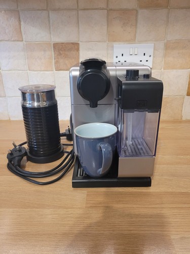 Longhi nespresso lattissima - de'longhi,