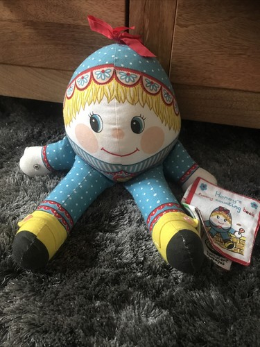 Hand knitted humpty - hand,