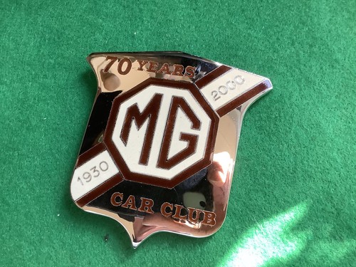 Years car club badge - 70, mg