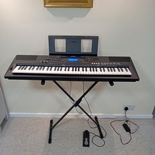 Yamaha PSR EW400 76-Key Midi