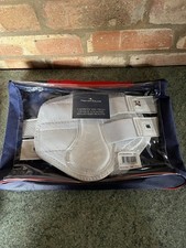 Premier Equine Carbon Air-Tech Single Locking Brushing Boots Small White RRP £44