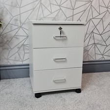 3 Drawer Modern Bedside