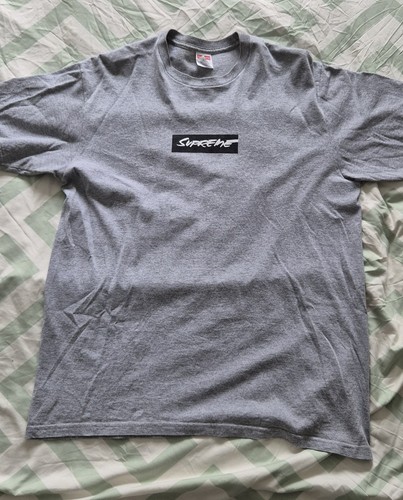 Supreme futura box - box, logo