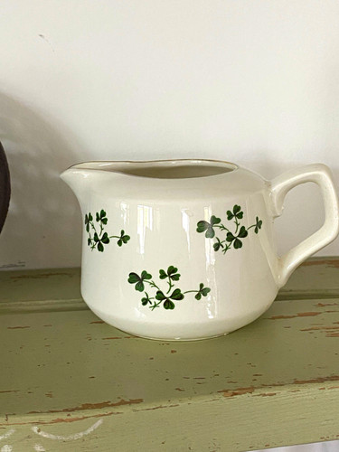 Carrigaline pottery shamrock - carrigaline,