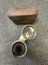 Vintage Marque Iris de Paris