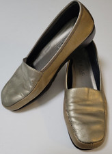 What's What Kicker Gold Tone