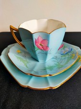 Shelley Queen Anne shape teacup trio Anemone pattern 12079