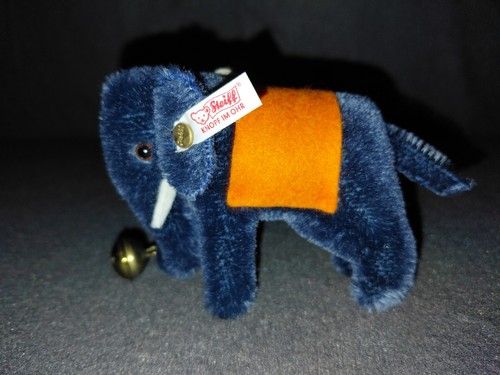 2007 steiff club member gift - member,