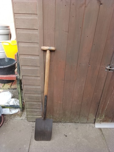 Vintage yardley digging - yardley, tool