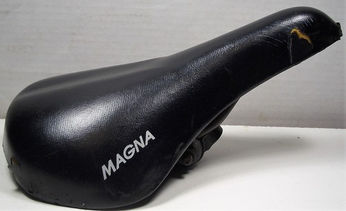 Vintage magna bicycle - "magna", saddle