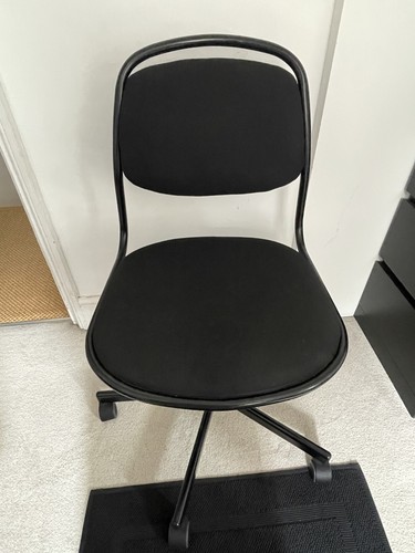 Small black desk chair - black,