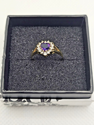 9ct yellow gold heart shaped - gold,