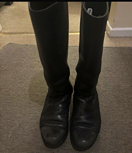 Leather riding boots size 5 - riding,