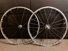 Hub disassembled and cleaned