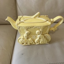 Ellgreave Pottery Vintage Cinderella Teapot