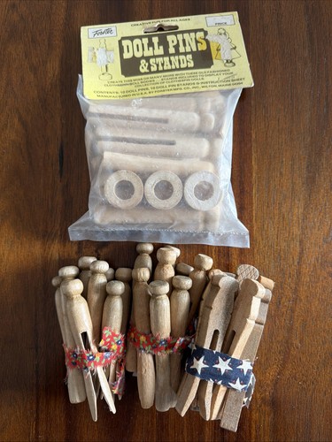 Vintage wooden clothes pins - wooden,