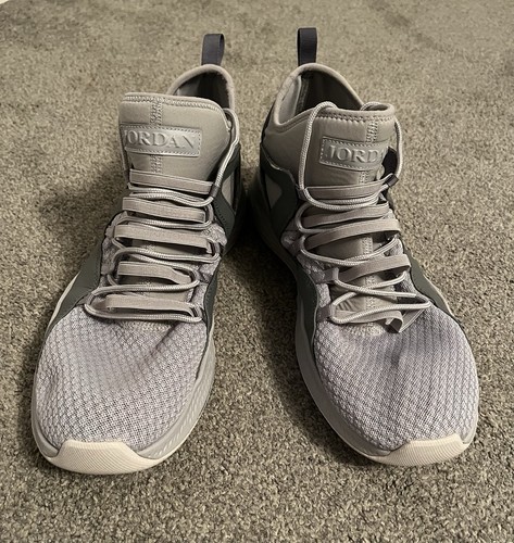 Size grey jordan trainers - jordan,