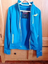Hollister California Collar