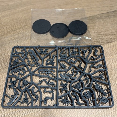 Necron skorpekh destroyers - skorpekh,