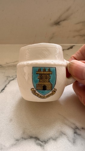 Crested ware isle wight - crested,