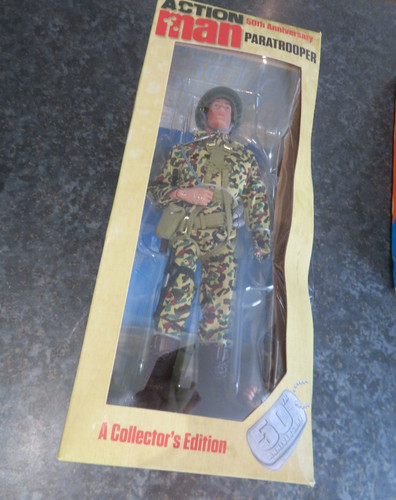 Action man paratrooper - man, 50th