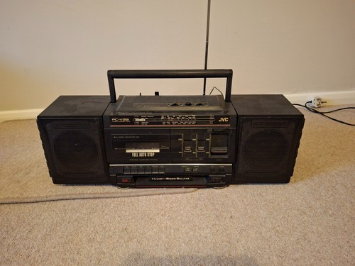 Jvc v33 portable radio - jvc,