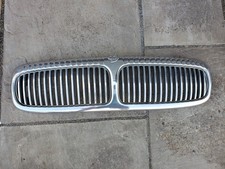Jaguar X300 Daimler Front