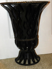 LARGE BLACK METAL BASKETWEAVE WALL MOUNTED FREESTANDING URN STICK STAND PLANTER 