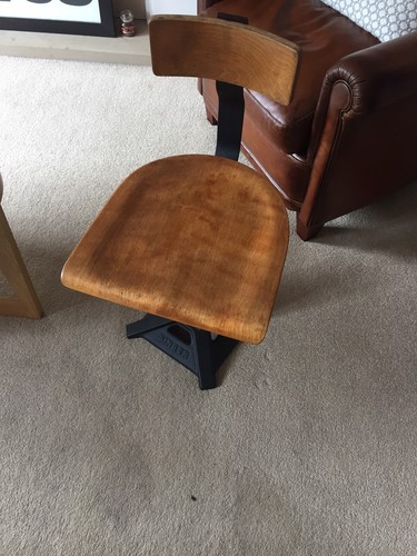 Singer industrial chair - industrial,