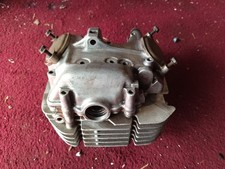 Suzuki dr600 cylinder head - dr600,