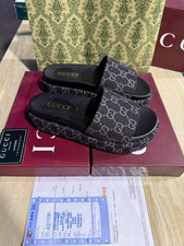 Gucci Angelina platform Slides