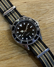 007 James Bond Homage Dive