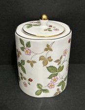 Wedgwood Wild Strawberry Bone