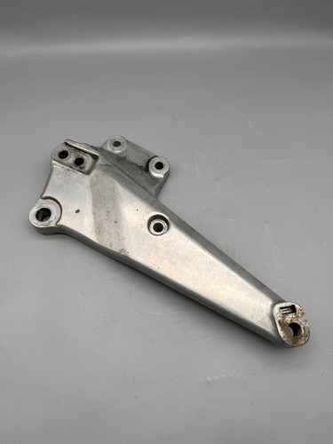 Honda 400 footrest holder - cb,