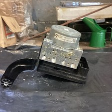 BMW 1 Series ABS Pump Modulator 3.0 Petrol M140I 2018 6891611 5B