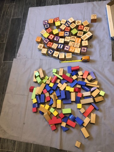 Vintage wooden blocks - x,