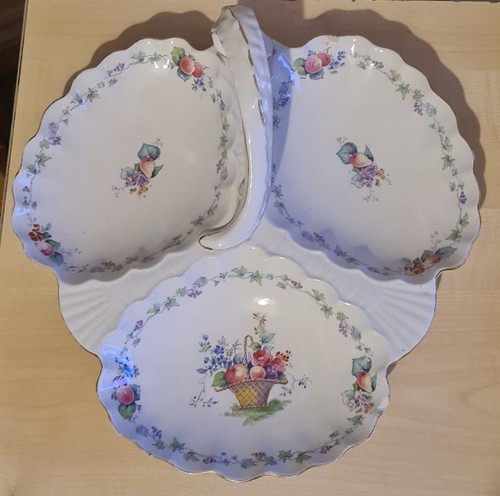 Shelley china trefoil 3 - china,