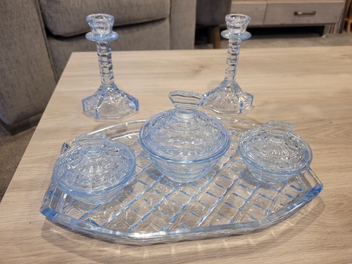 Vintage pale blue clear - pale,