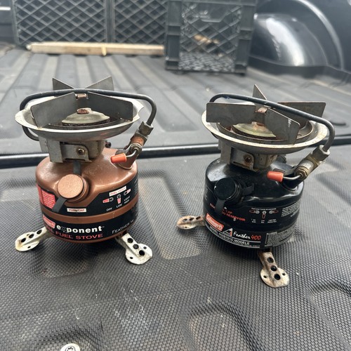 Two coleman stoves - two,
