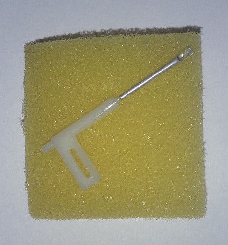 Replacement sapphire needle - sapphire,