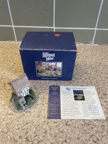 Lilliput lane hampton moat - hampton,