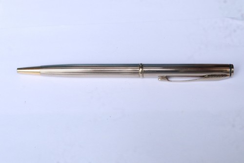 Vintage parker insignia - vintage,