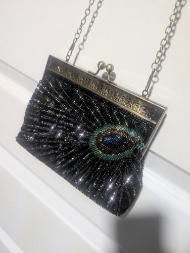 Vintage style black beaded - black,