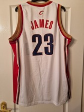 Champion CAVALIERS NBA Jersey Size XL.