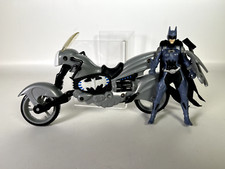 Batgirl Ice Strike Cycle