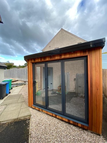 Garden room display - ex,
